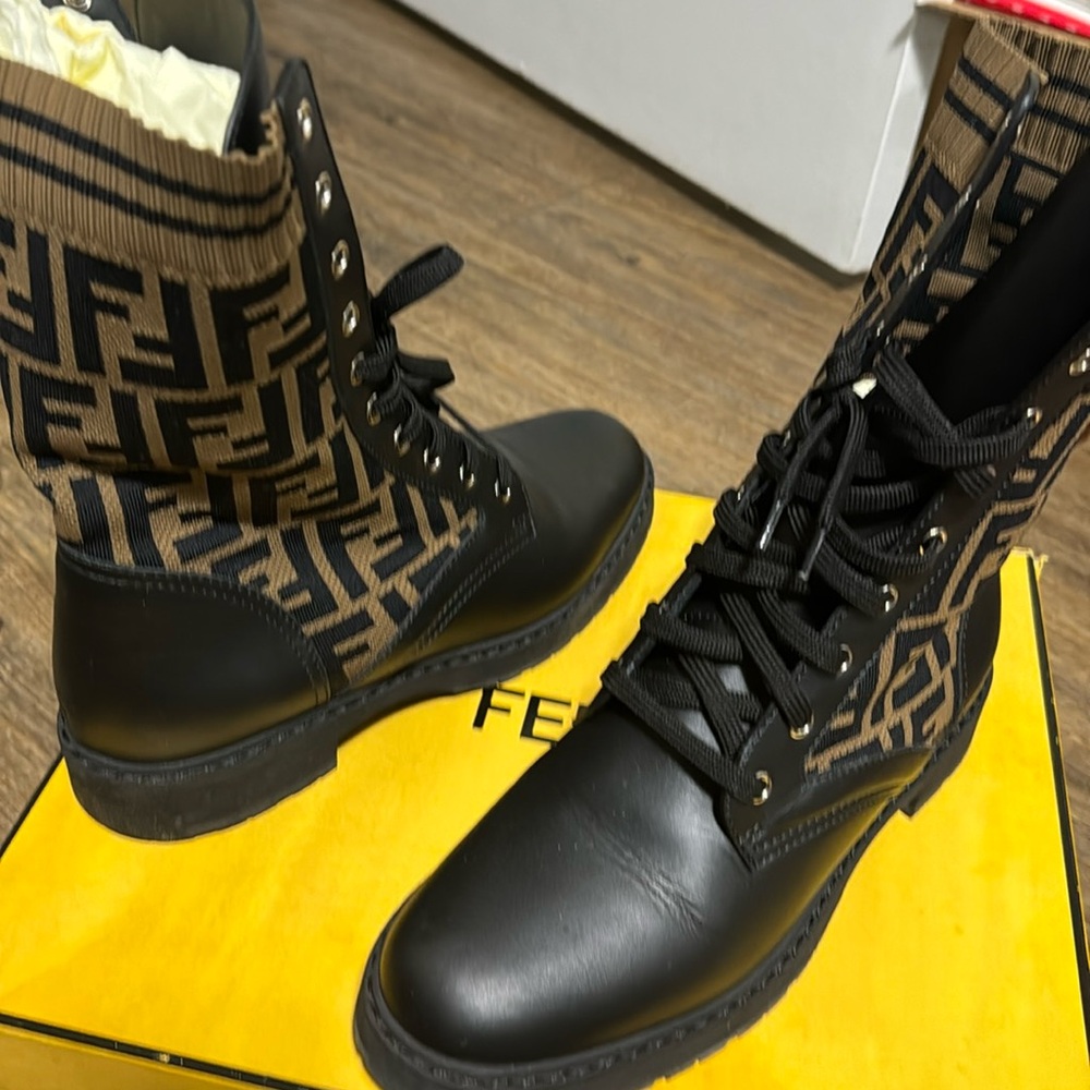 Fendi Combat boot